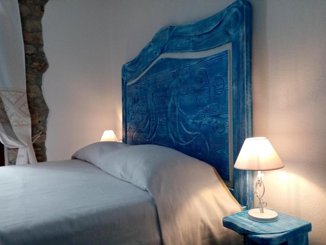 בוסה Regnos Altos Boutique Rooms מראה חיצוני תמונה