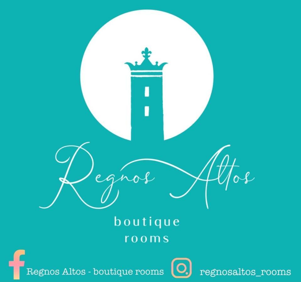 בוסה Regnos Altos Boutique Rooms מראה חיצוני תמונה