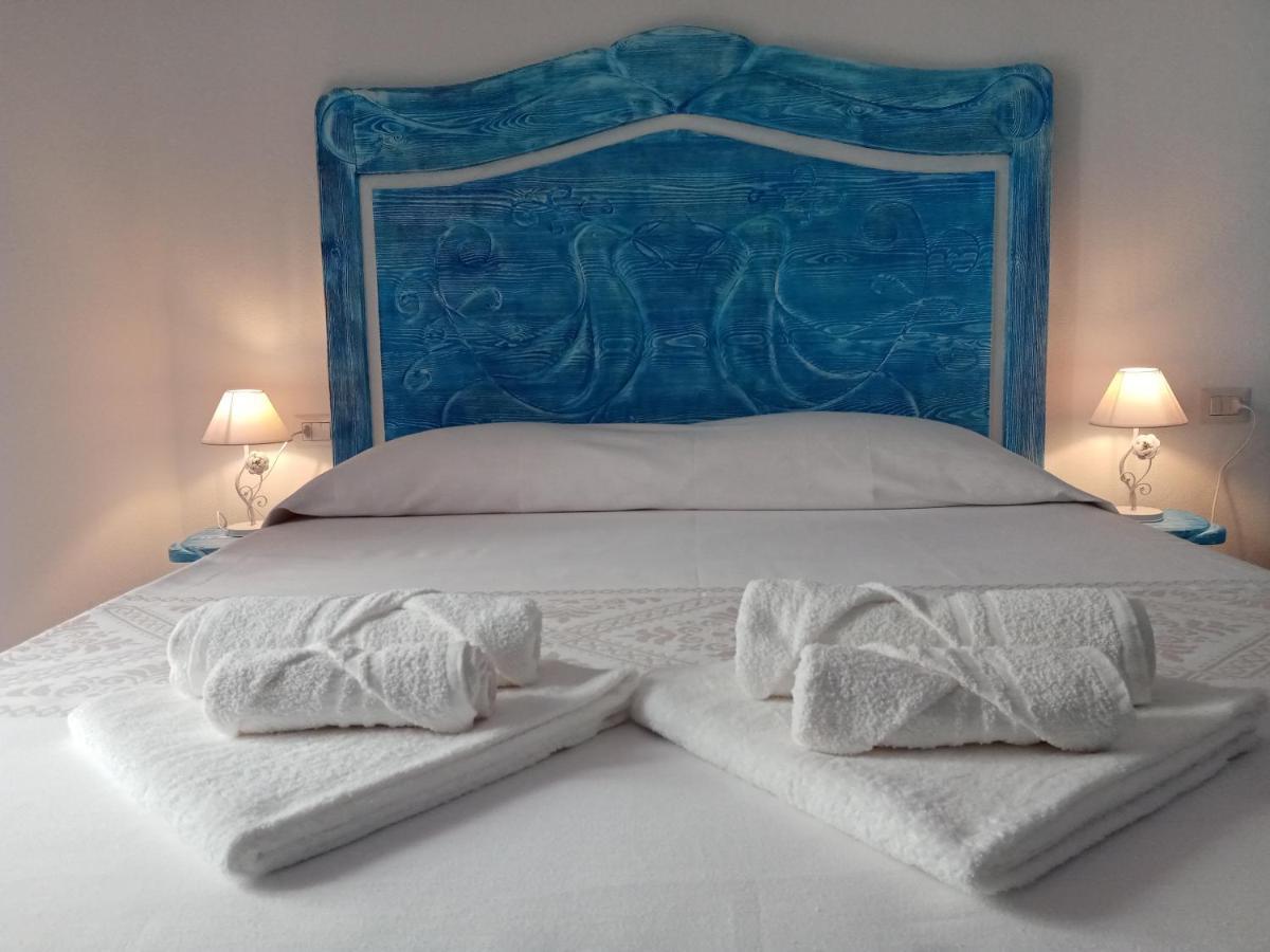 בוסה Regnos Altos Boutique Rooms מראה חיצוני תמונה