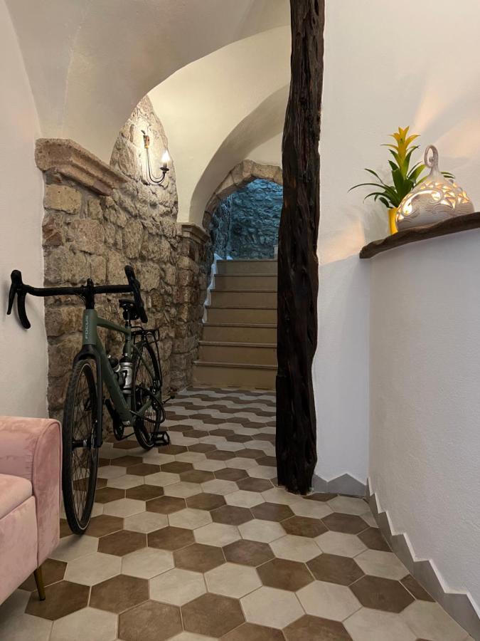 בוסה Regnos Altos Boutique Rooms מראה חיצוני תמונה