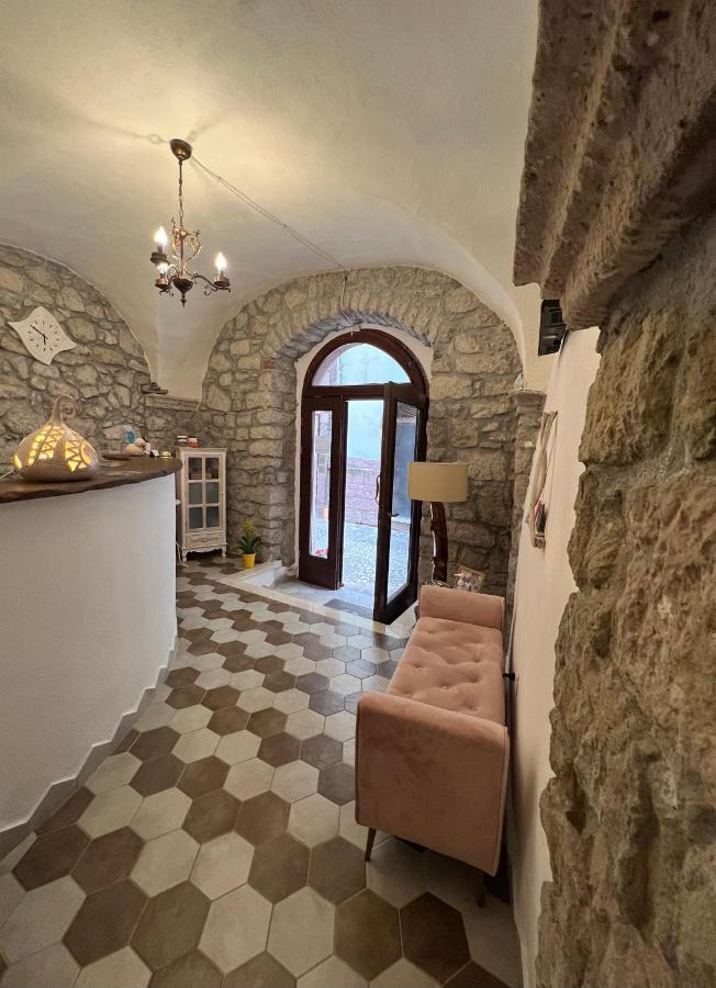 בוסה Regnos Altos Boutique Rooms מראה חיצוני תמונה