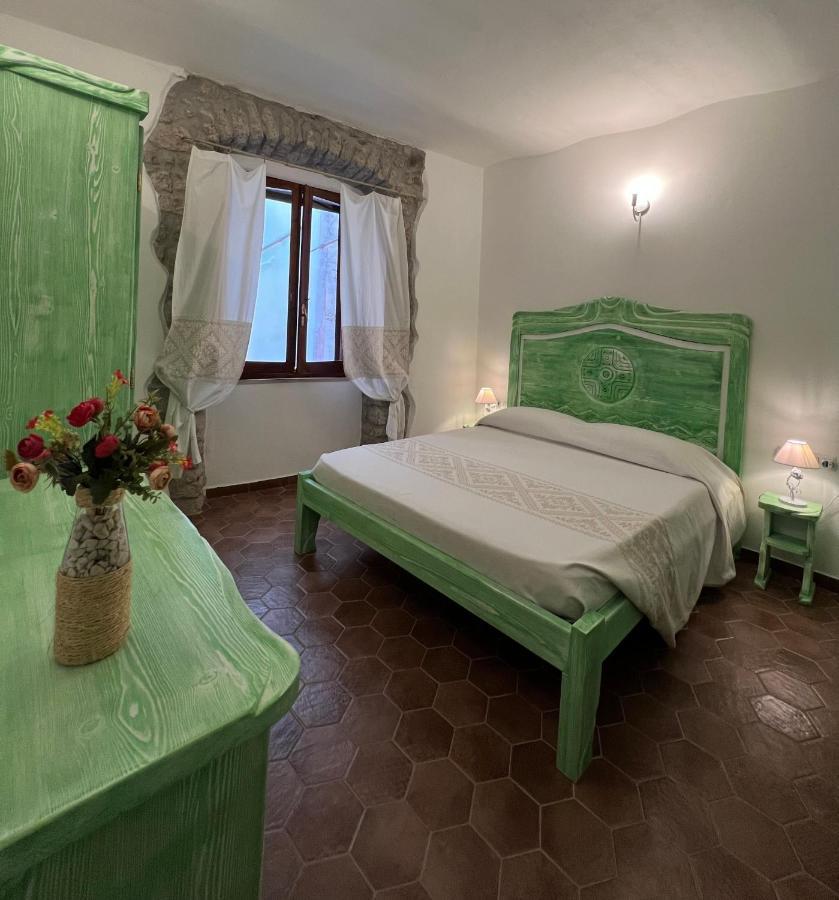 בוסה Regnos Altos Boutique Rooms מראה חיצוני תמונה