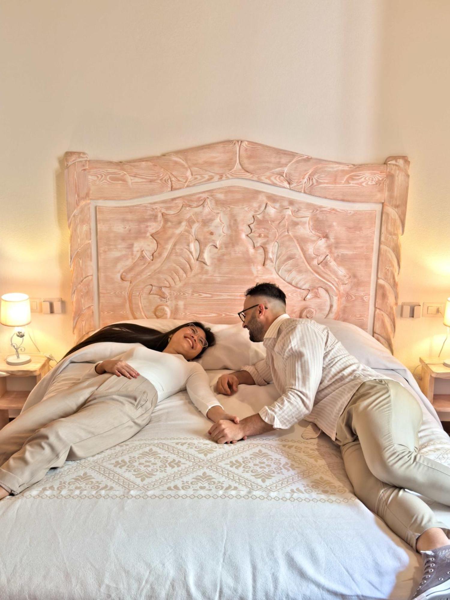 בוסה Regnos Altos Boutique Rooms מראה חיצוני תמונה