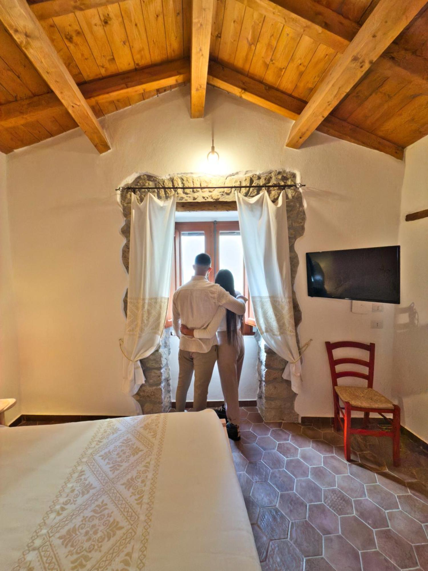 בוסה Regnos Altos Boutique Rooms מראה חיצוני תמונה
